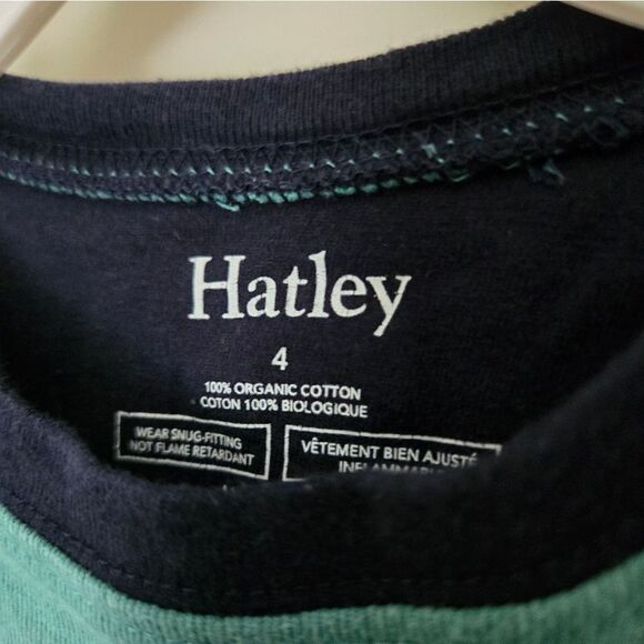 2/$15 Hatley Green and Black Long Sleeve Size 4 - Picture 3 of 4